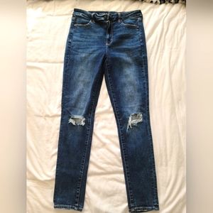 American Eagle Super Hi-Rise Jegging